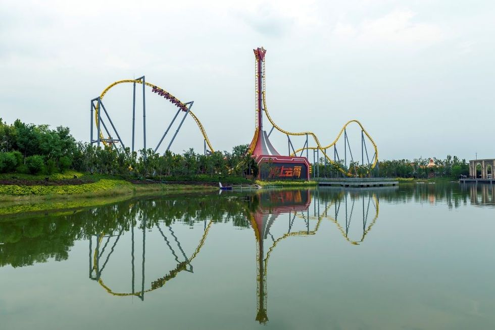 Super Boomerang - lake view