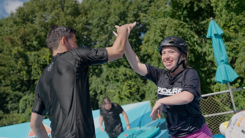 Surf therapy EpicSurf