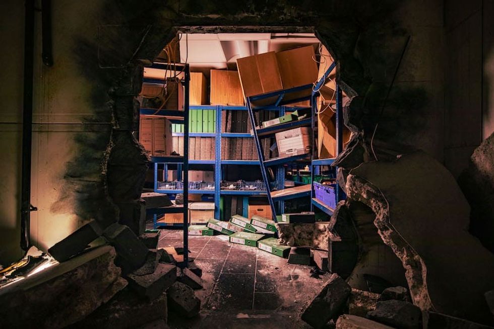 Swamp Motel The Drop