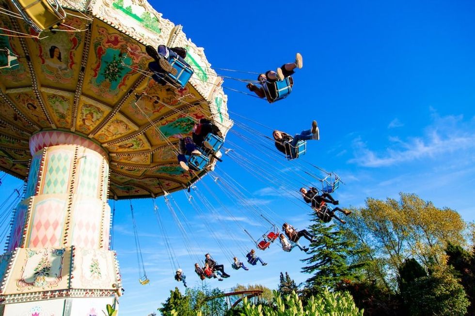 Swing Ride at Pleasurewood Hills which uses the Convious platform