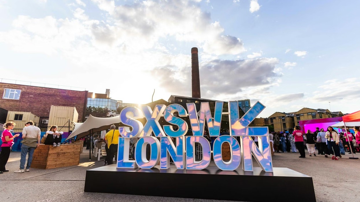 SXSW London sign photo opportunity in the sunshine