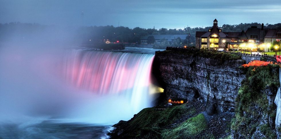 Table Rock Welcome Center Niagra Falls PGAV Destinations