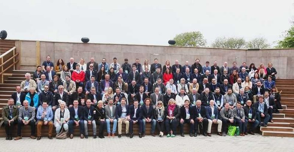 tayto park groupshot iaapa emea spring forum group