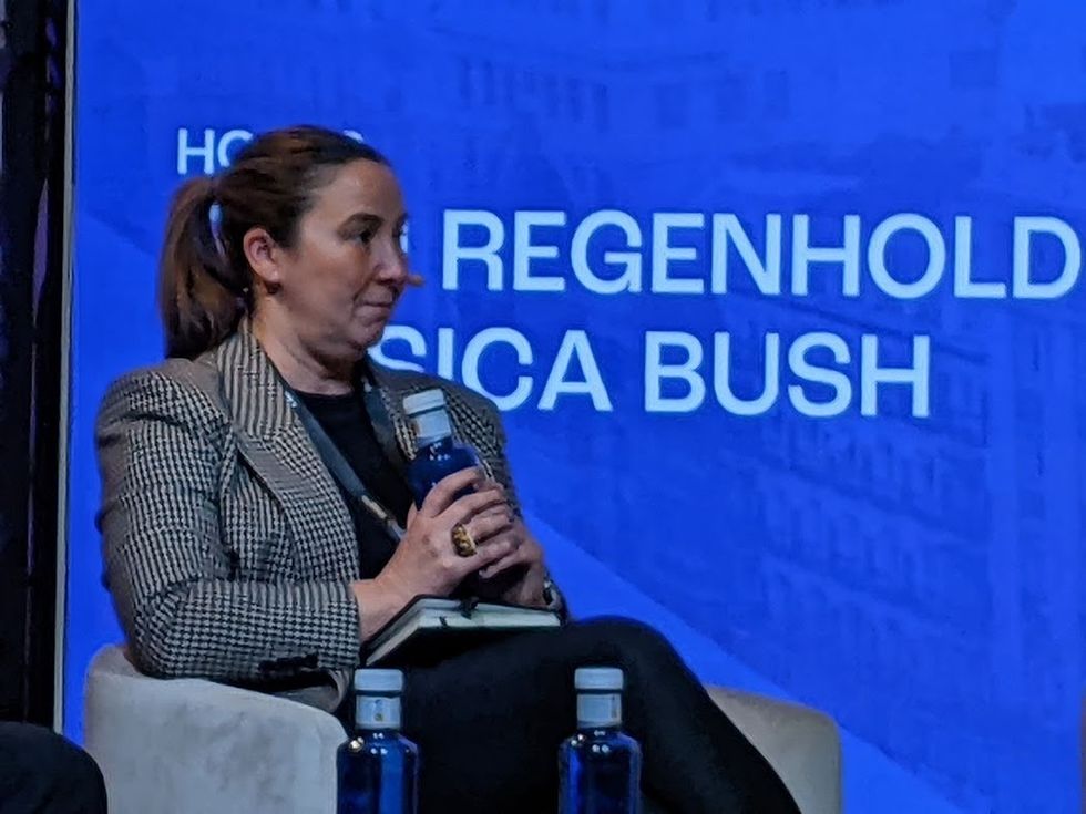 teba lorenza tik tok