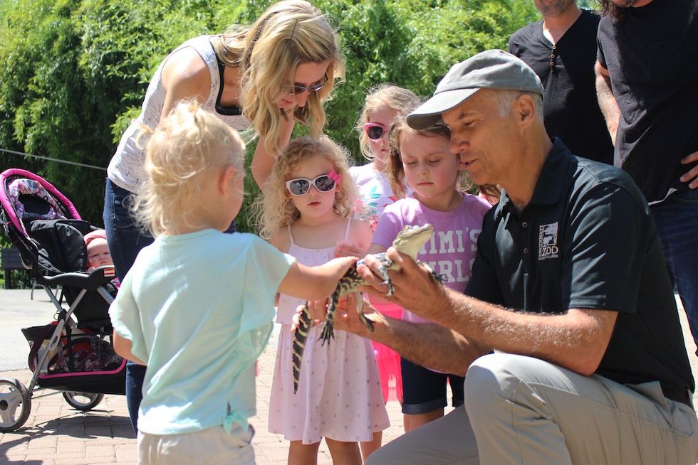Thane Maynard with young Cincinnati Zoo guests