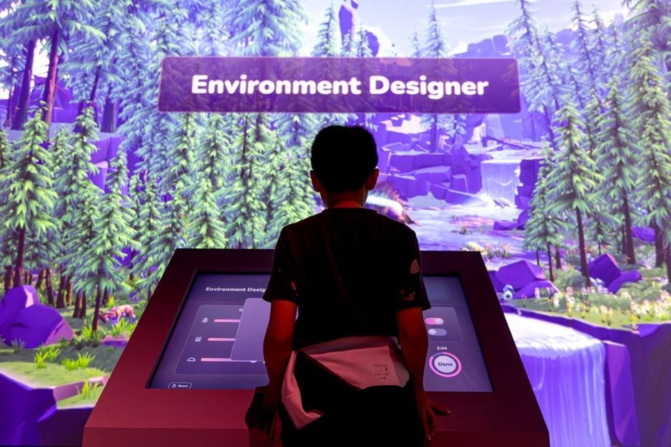 The Creative Technology Gallery - environment designer