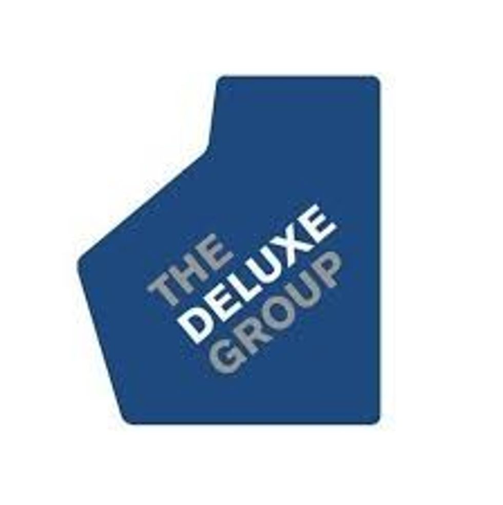 the deluxe group logo blooloop v expo