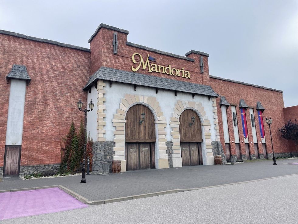 The entrance to Mandoria is taller than the rest of the building