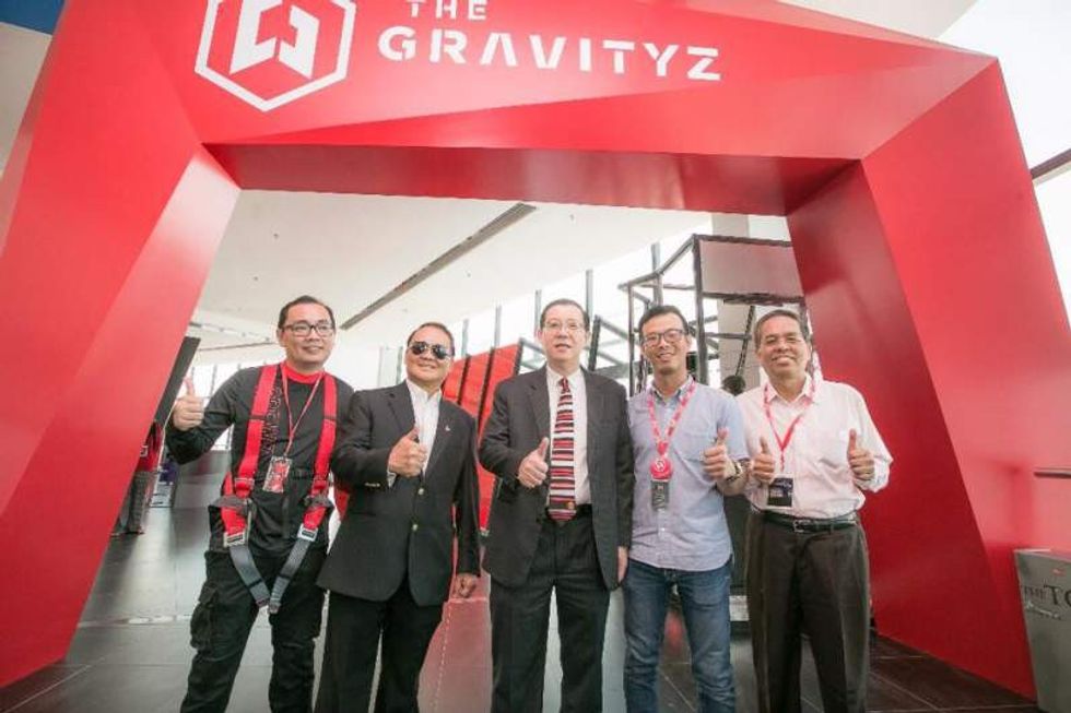the gravityz team wearing kanopeo gear komtar penang