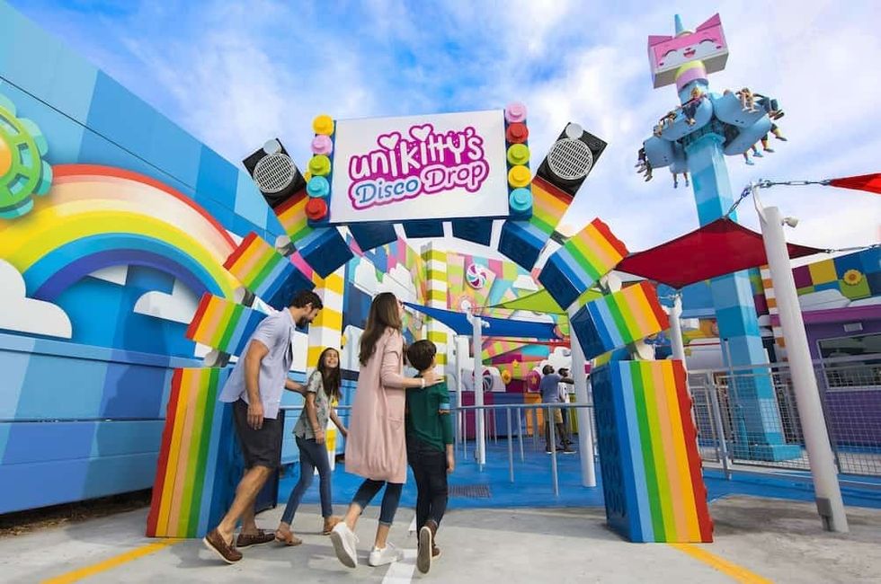 The-Lego-Movie-World-Legoland-Florida-Unkitty-Disco-Drop