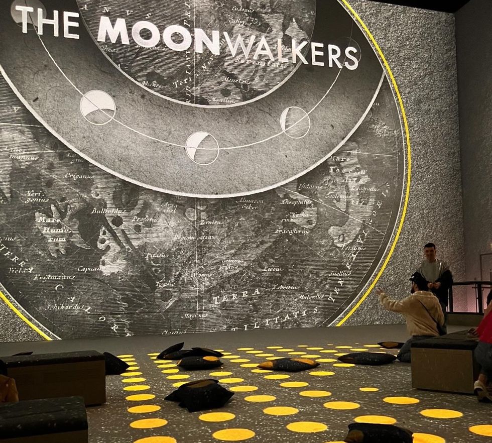 The Moonwalkers at Lightroom