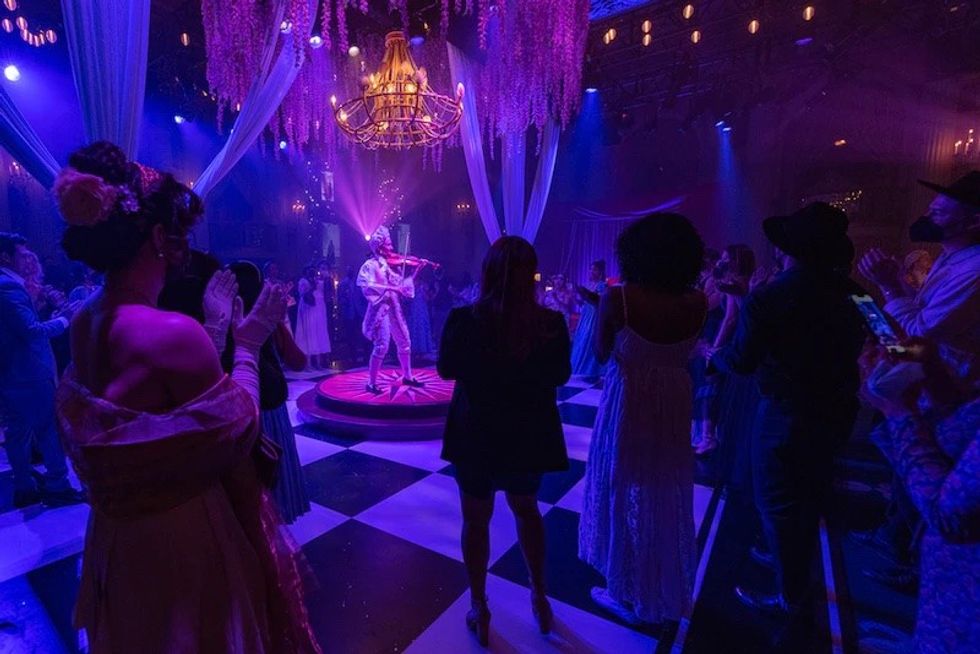 The Queen's Ball A Bridgerton Experience Netflix