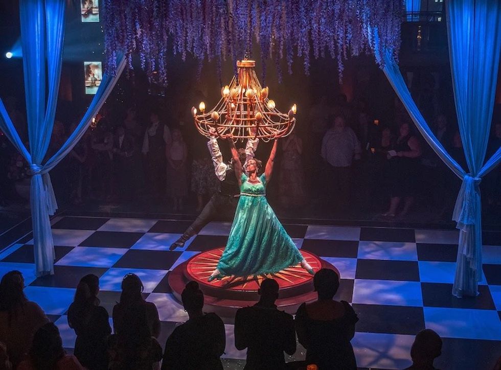 The Queen's Ball A Bridgerton Experience Netflix