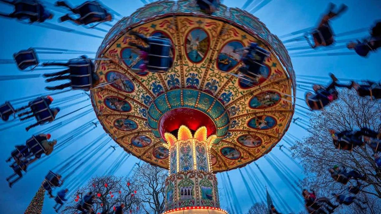 the swing carousel tivoli gardens Lasse_Salling.