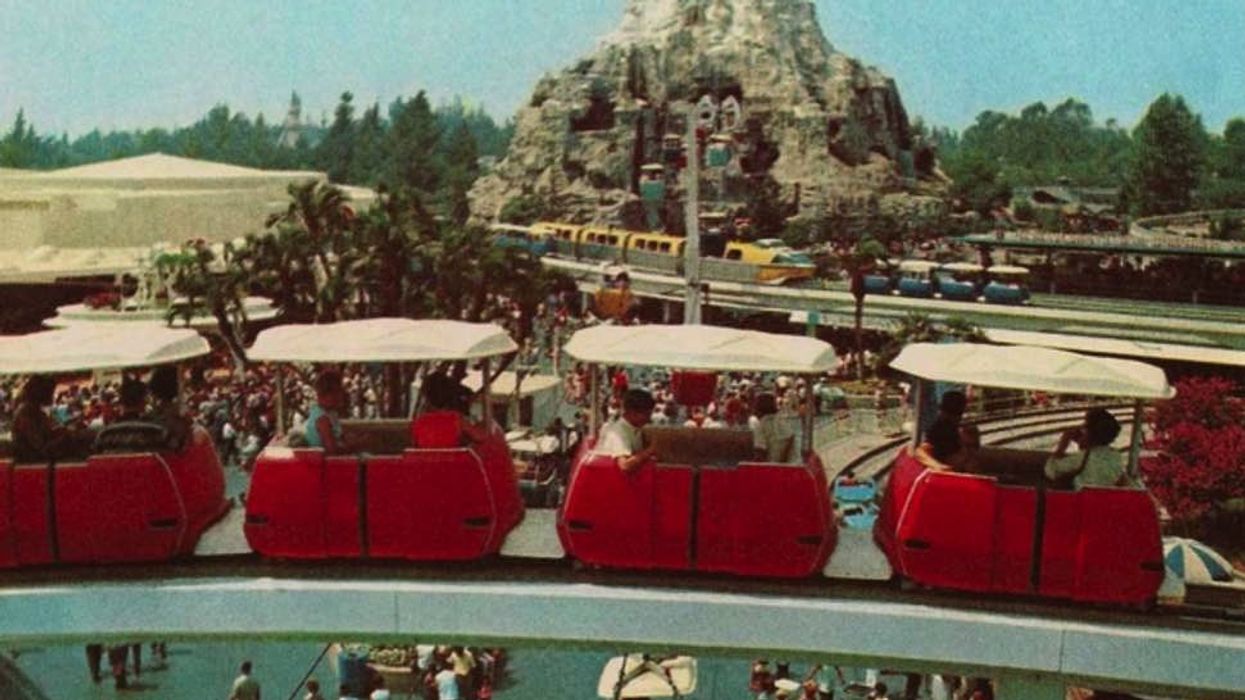 theme park design kinetics tomorrowland skyway