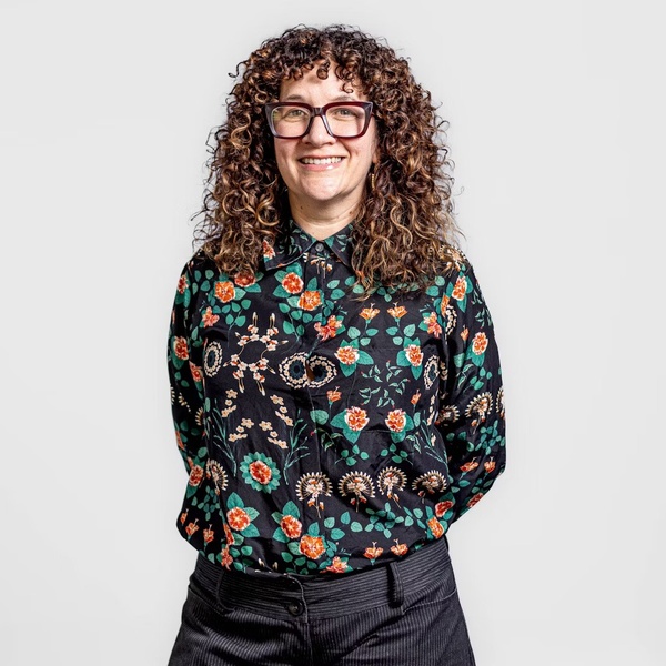 Tina Blakeney headshot