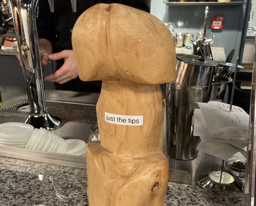 tip jar iceland Phallological Mus