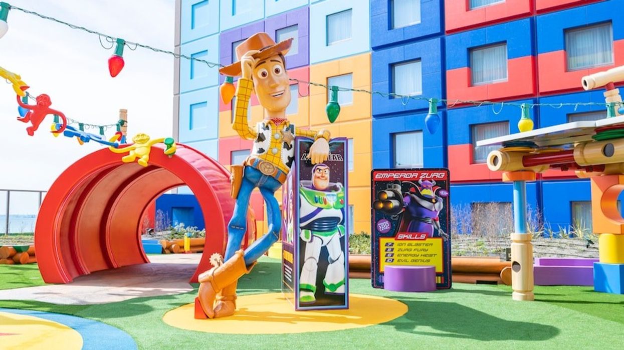 tokyo disney resort toy story hotel