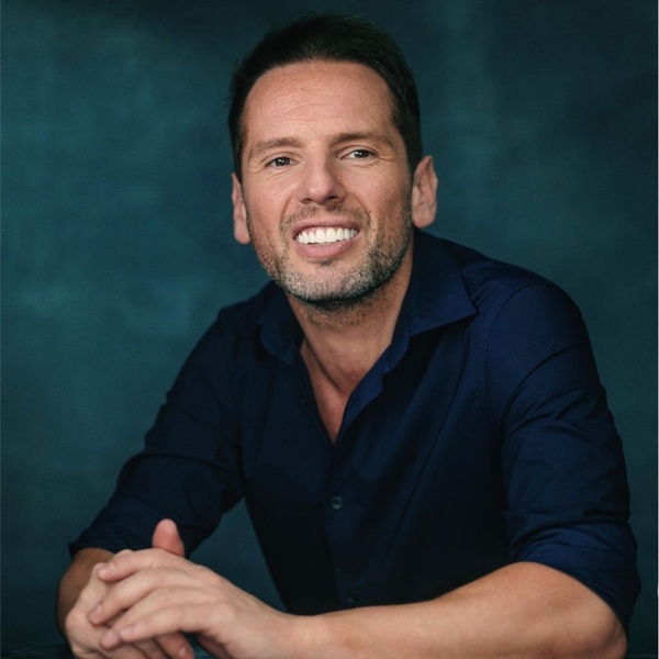 Tom Lionetti-Maguire headshot