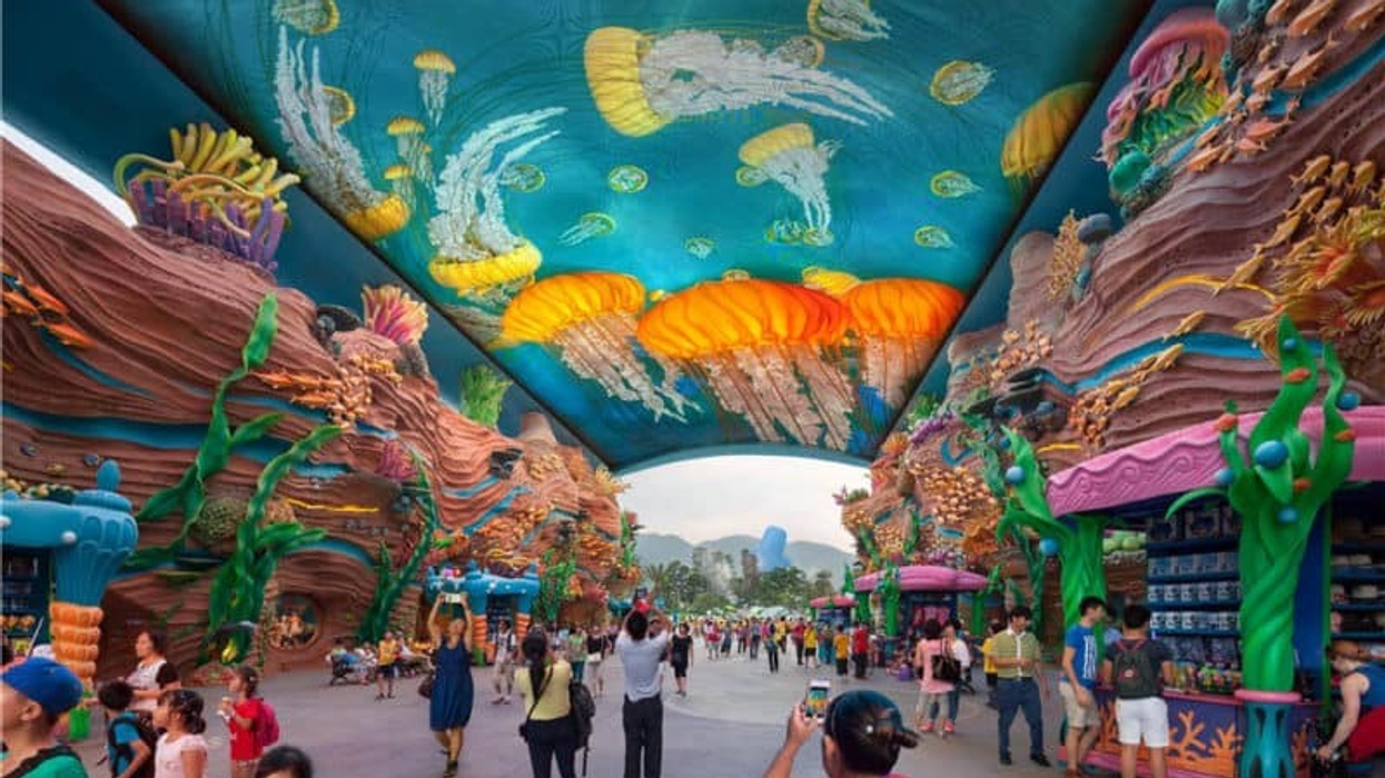 top theme parks asia