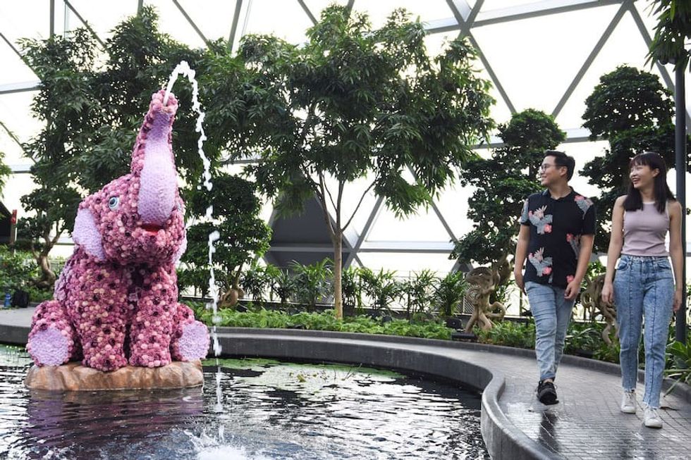 Topiary Walk Jewel Changi Airport