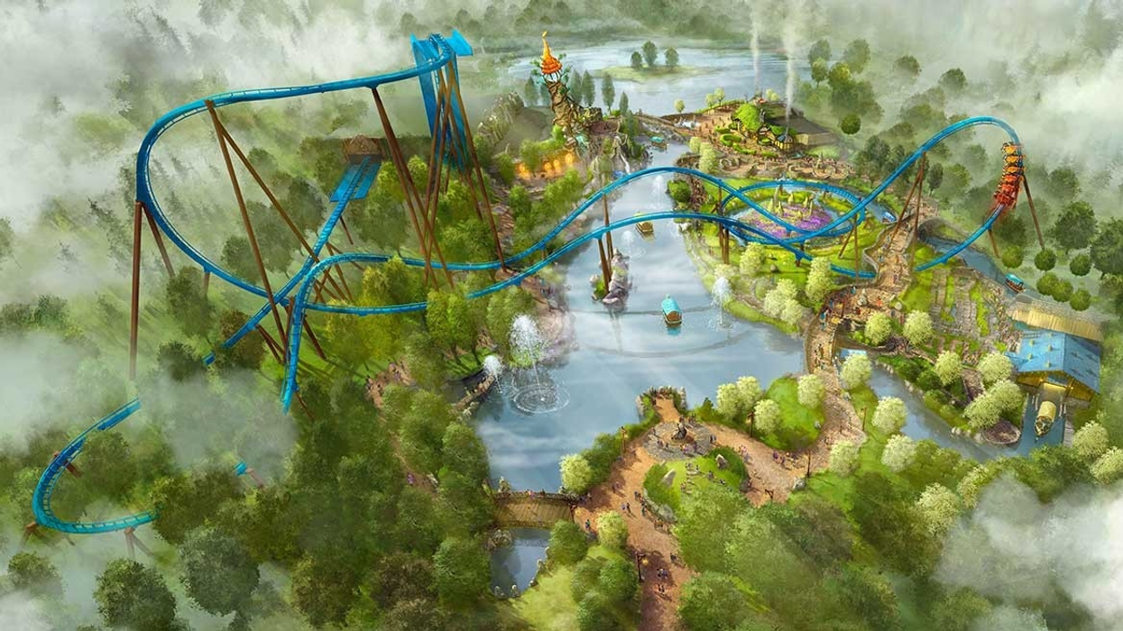 Toverland Avalon expansionw ith Fenix wing coaster and Merlins Quest Boat ride from Mack Rides