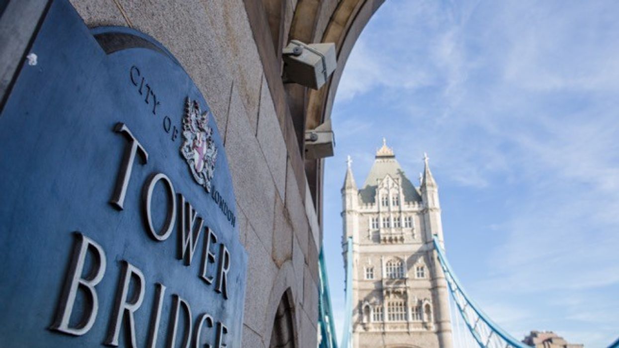 Tower Bridge Imagineear
