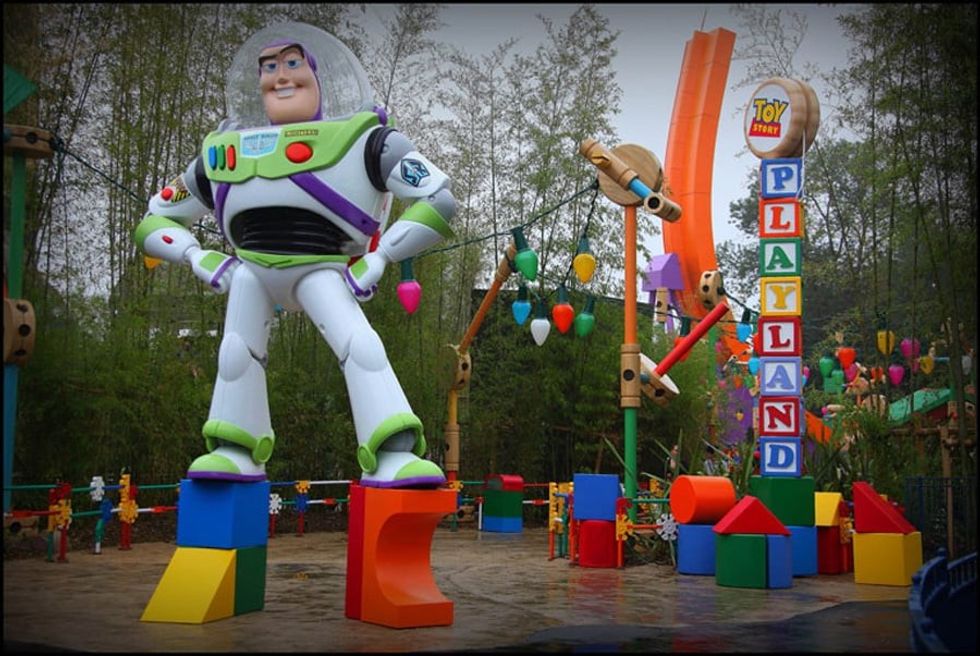 toy story playland tracy eck