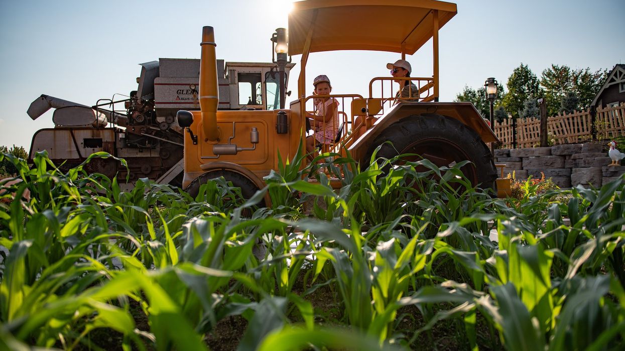 Tractor Town Ride Entertainment