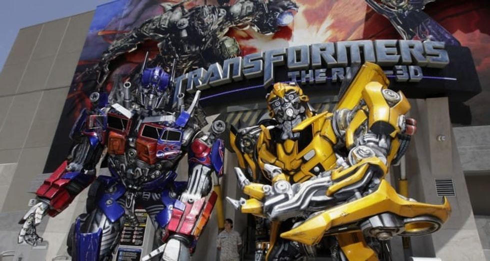 Transformers The Ride 3D Universal Studios Hollywood Amazon theme park