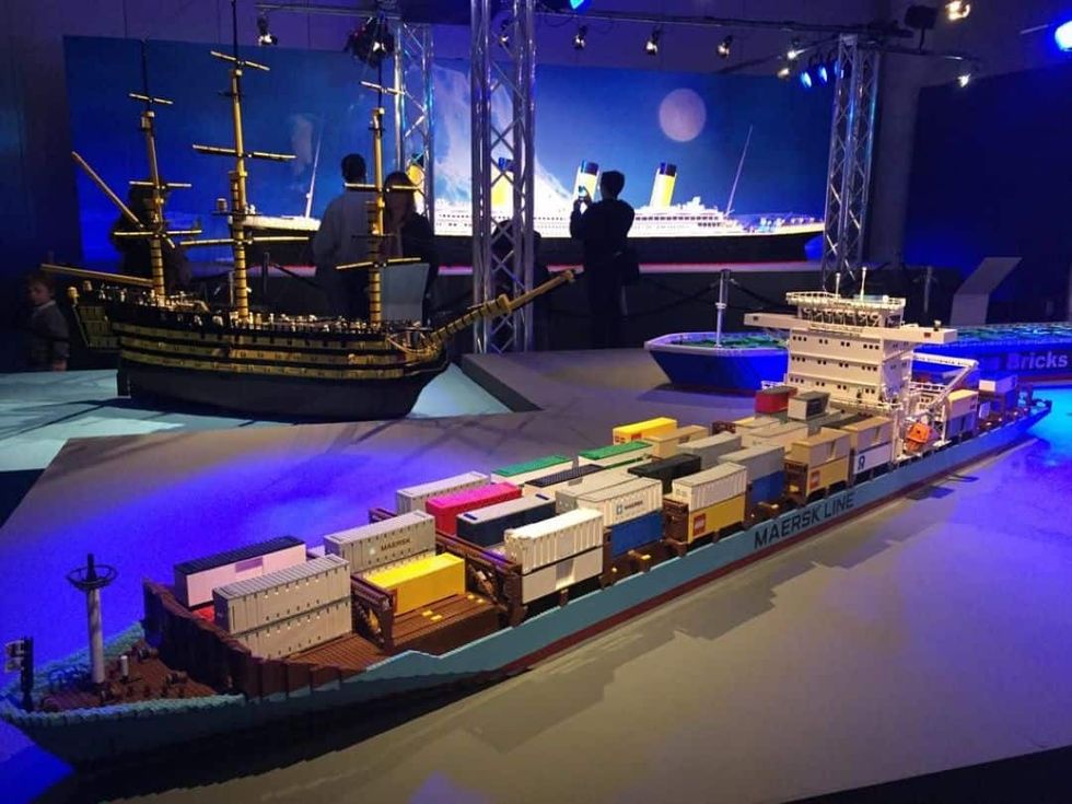 Travelling Bricks exhibition World Touring Exhibitions museum edutainment