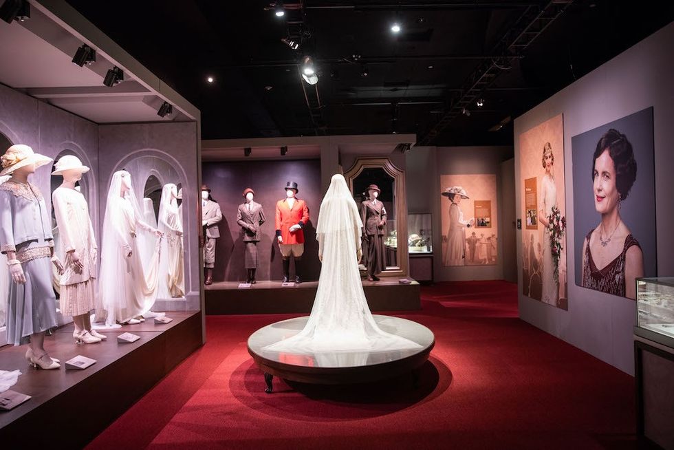 travelling exhibitions