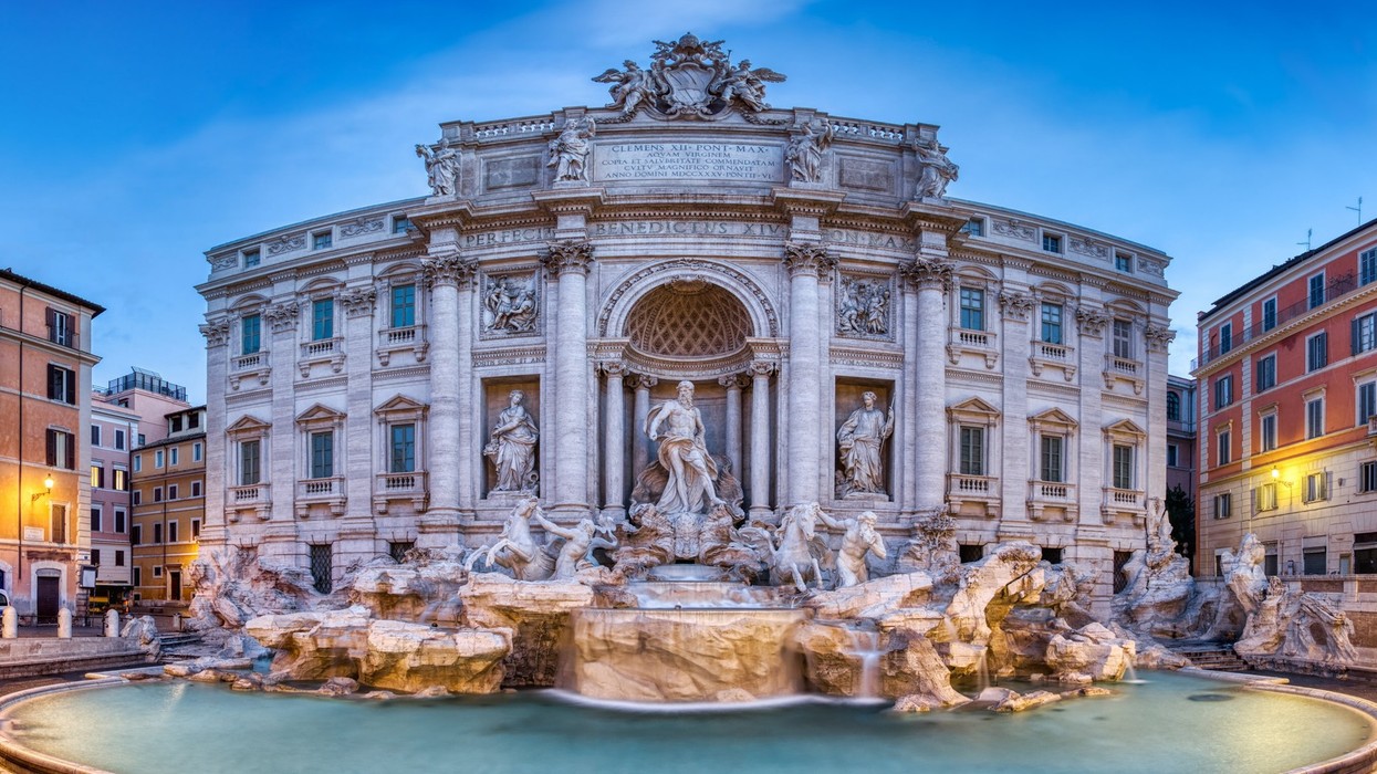 trevi fountain