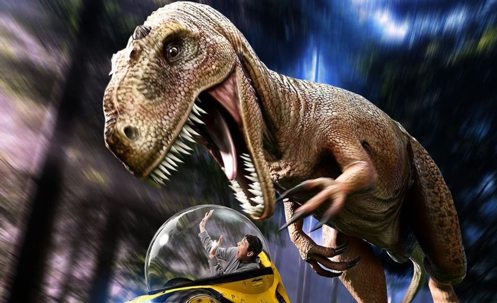 trex attacks buggie - the juice films dinotrek vr 4d adventure