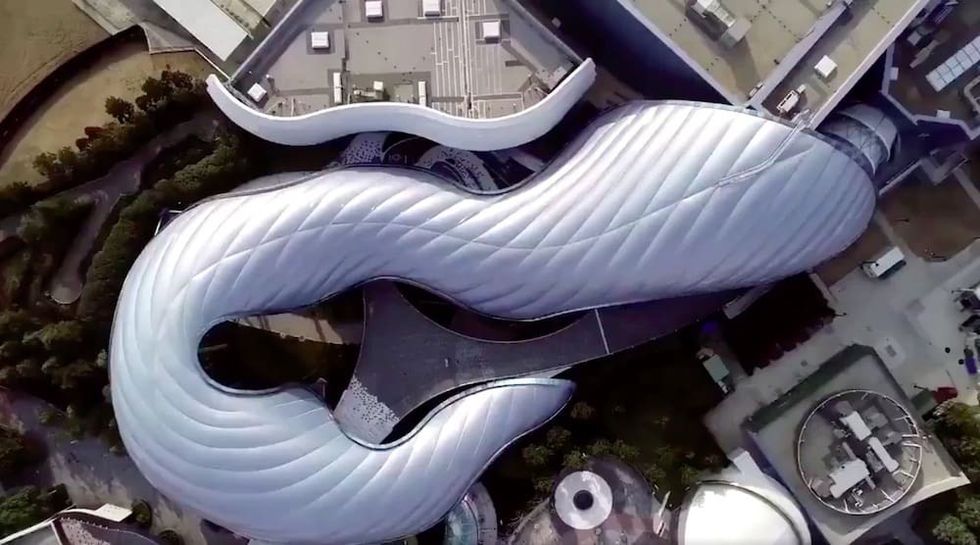 tron shanghai disneyland quiet coronavirus trouble in the amusement park industry