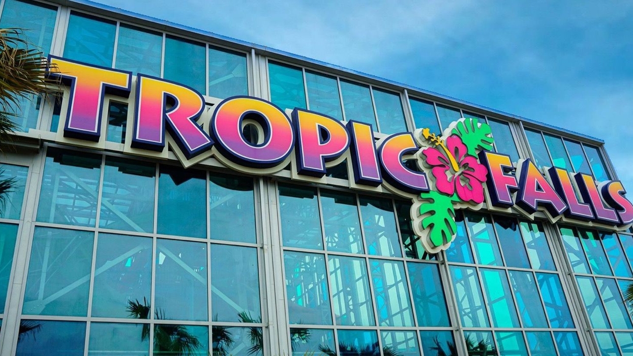 Tropic Falls exterior signage