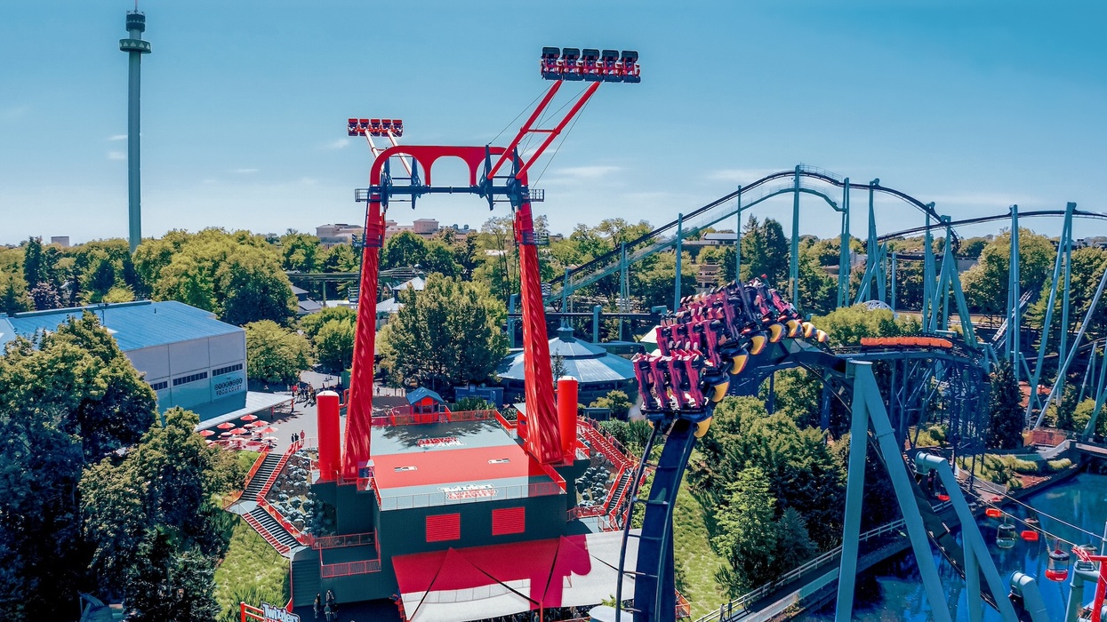 twizzlers twisted gravity ride hersheypark