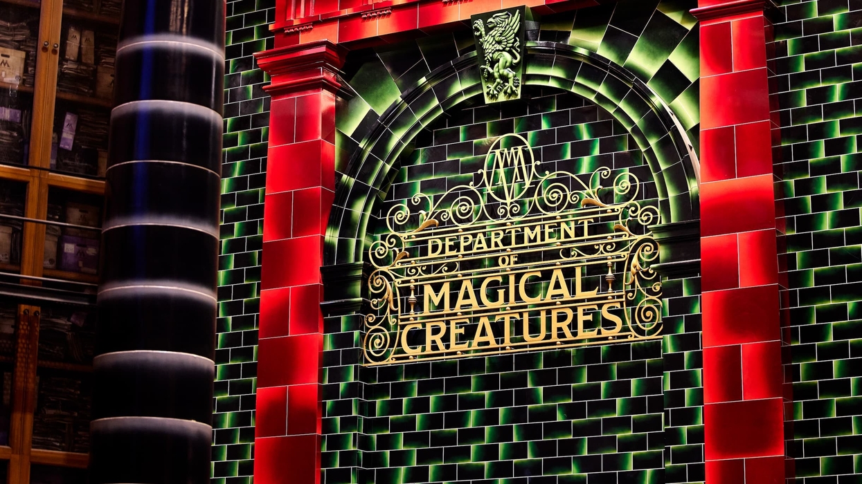universal epic universe, harry potter ministry of magic ride new themed rides 2025