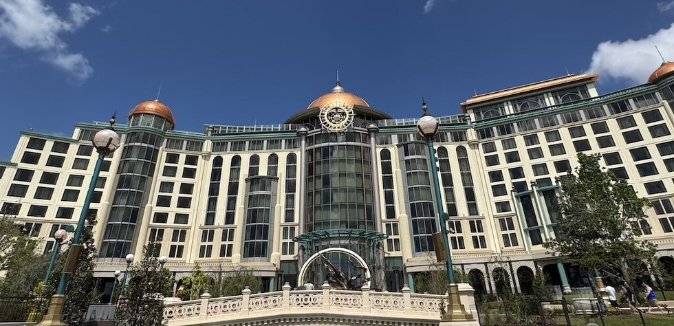 Universal Helios Grand Hotel
