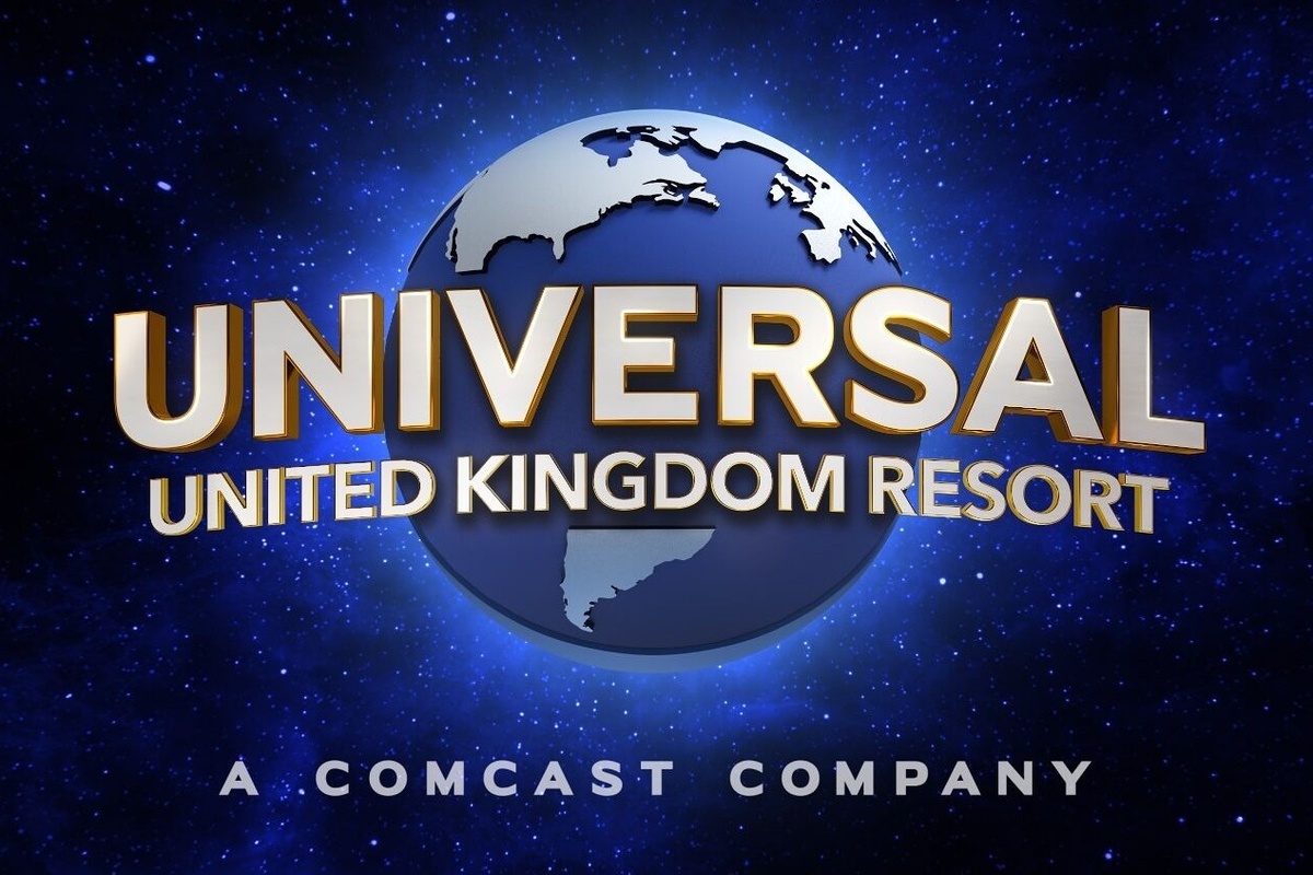 Universal United Kingdom Resort logo on a starry background, a Comcast company.