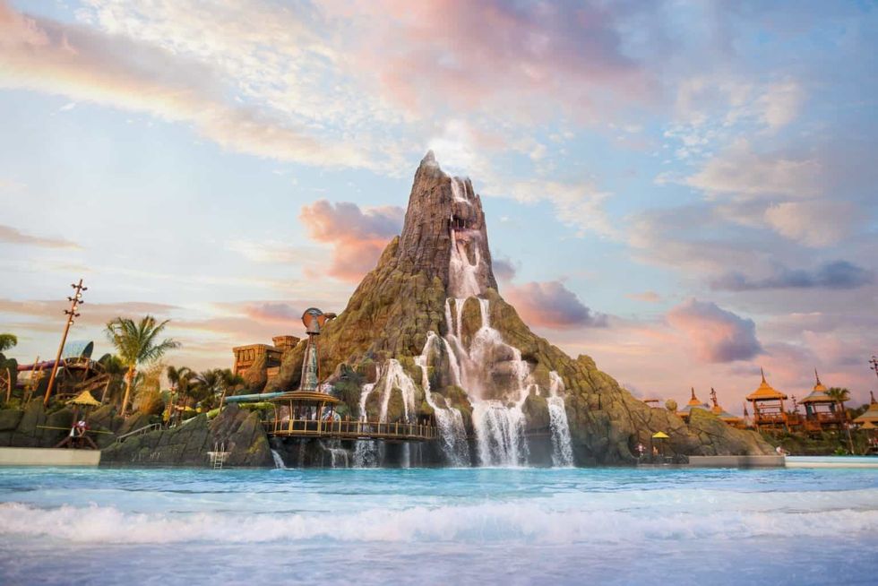 universal volcano bay
