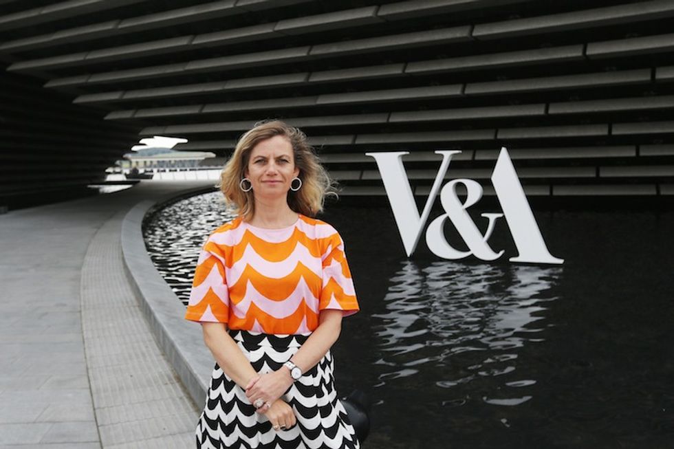 v&A dundee leonie bell