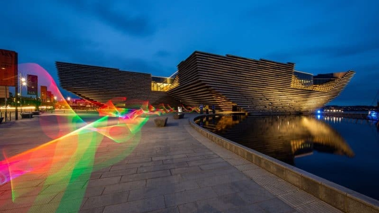 v and a dundee