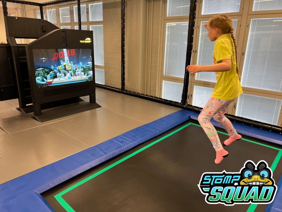 Valo Motion Stomp Squad Trampoline