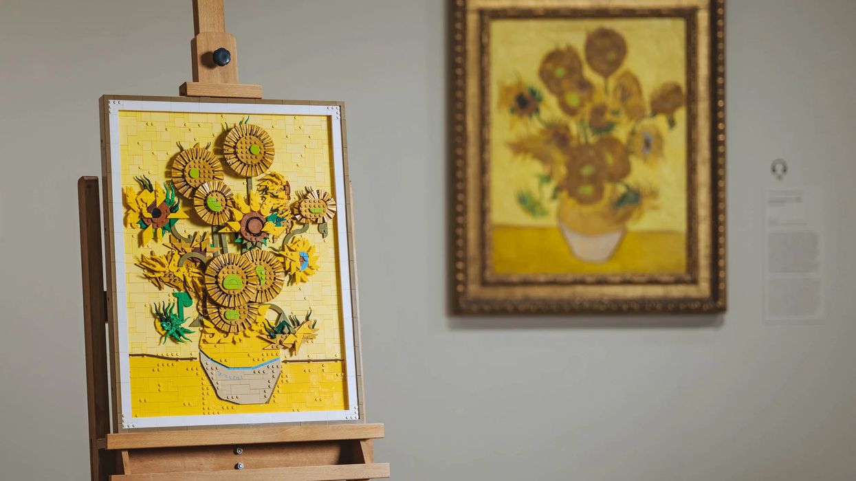 van gogh museum lego sunflowers