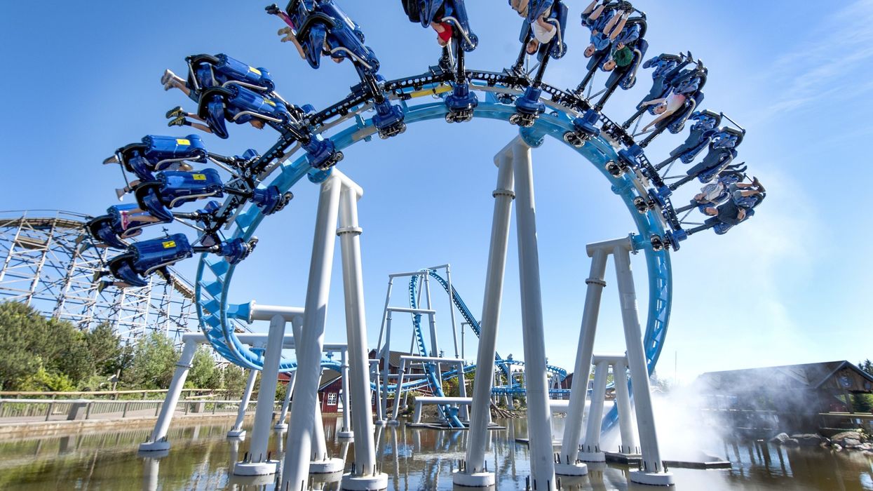 Vekoma Suspended Coaster