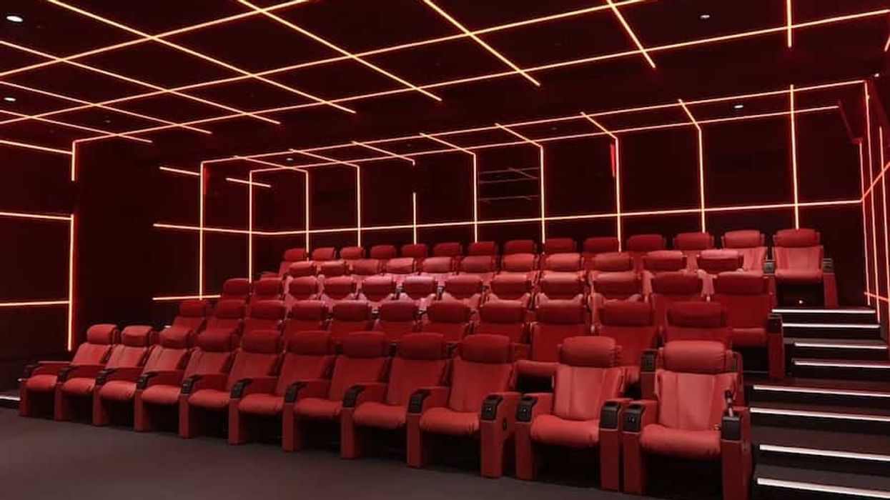 Venice Cinemas new cinema hall_Taiwan Christie