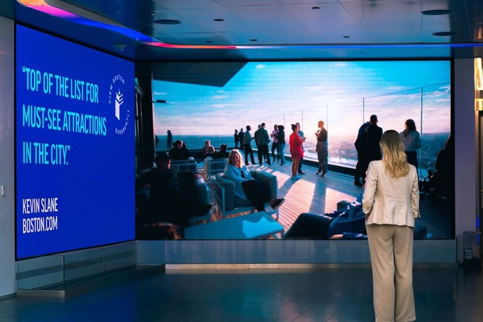 view boston immersive screen