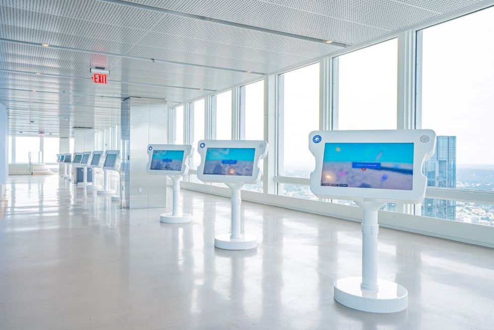 view boston multimedia screens