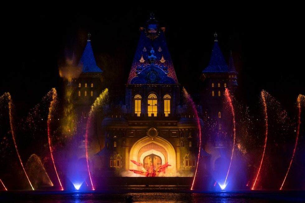 VinWonders Once_fountain show Martin Aquatic